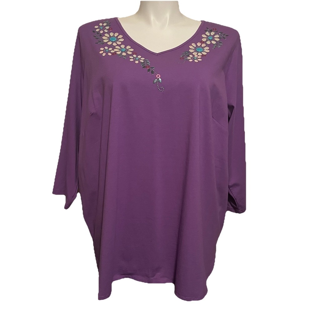 Bob Mackie Floral Studded V-Neck Top Women's 3X Curved Hemline Wearable Art
